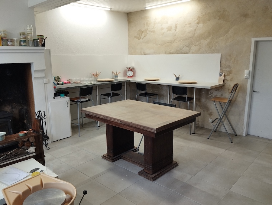 atelier Terre d'Aur pour des cours et stages de poterie en dordogne