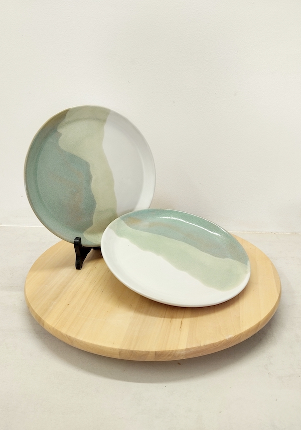 assiettes tournées dans mon atelier terre d'Aur en dordogne